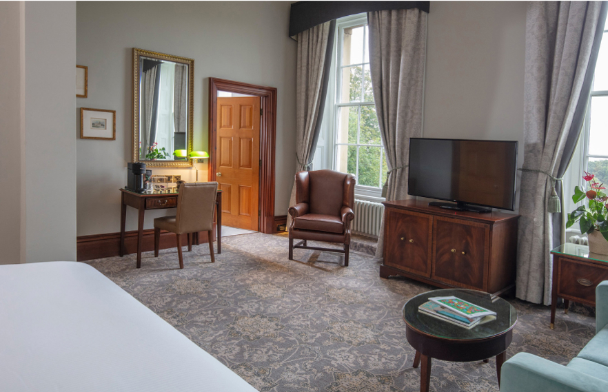 Oultonhall Roomsjuniorsuite Carousel Desktop 01