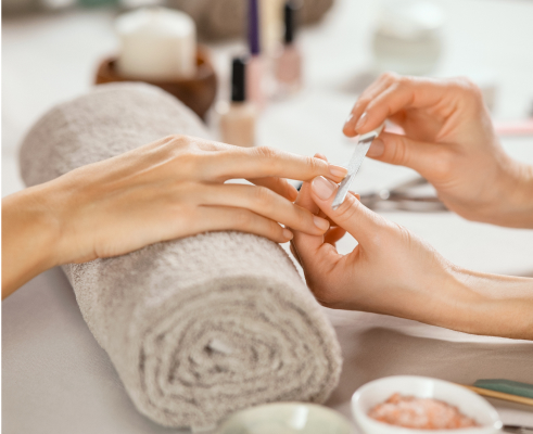 Oultonhall Mainspatreatments Servicecarousel Desktop Nailtreatments