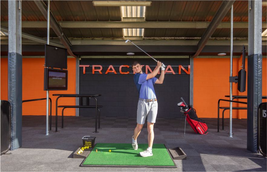 Oultonhall Maingolf Carousel Desktop Drivingrange