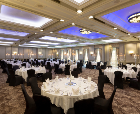 Oultonhall Homepage Servicecarousel Desktop 08