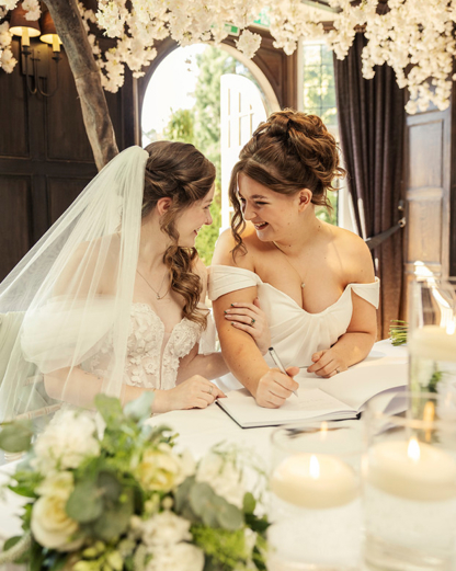 Slaleyhall Mainweddings Socialsharing Desktop 02